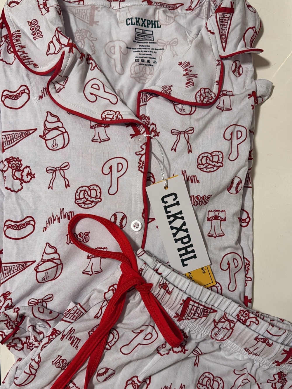 Womens Phillies Baseball Print Pajama Set